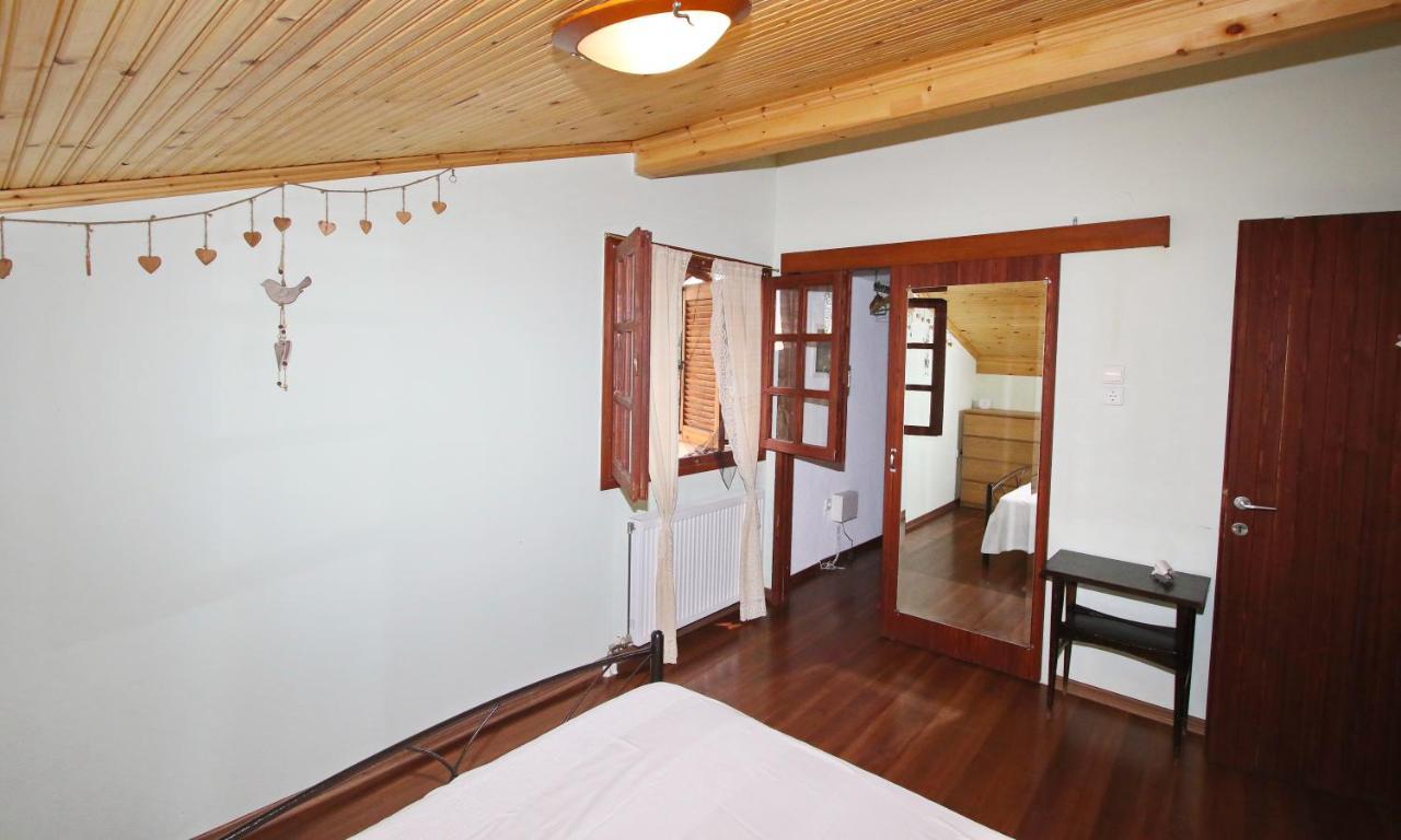 Pantso Villa Nea Iraklitsa Exterior foto